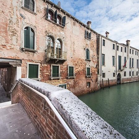 ヴェネツィアCasa Degli Angeli, Free Wi-Fi Near San Marcoアパートメント エクステリア 写真