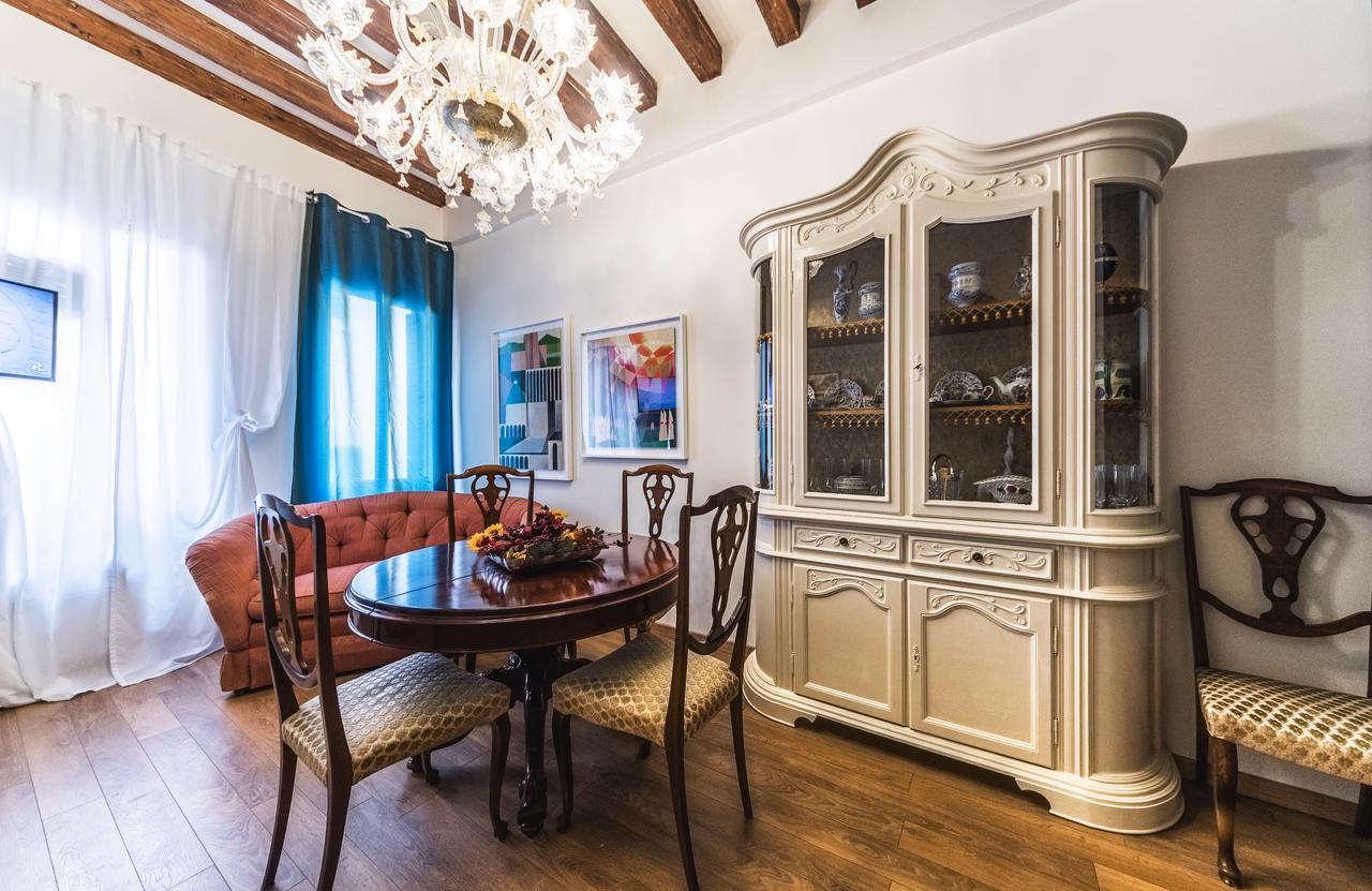 ヴェネツィアCasa Degli Angeli, Free Wi-Fi Near San Marcoアパートメント エクステリア 写真