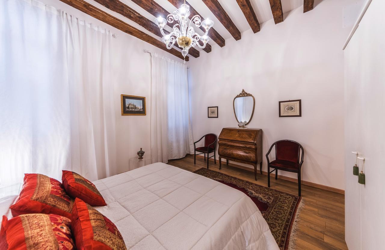 ヴェネツィアCasa Degli Angeli, Free Wi-Fi Near San Marcoアパートメント エクステリア 写真